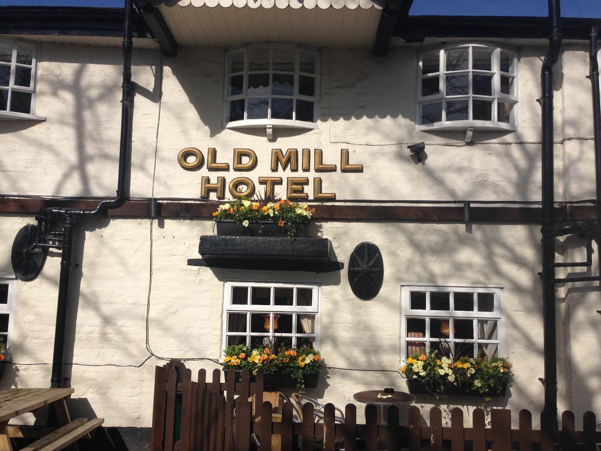 The Old Mill Hotel Alsager Zewnętrze zdjęcie